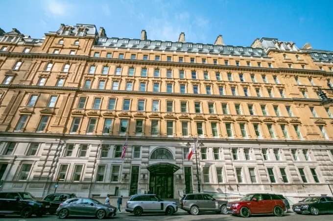 Khách sạn Corinthia ở Whitehall Place, London